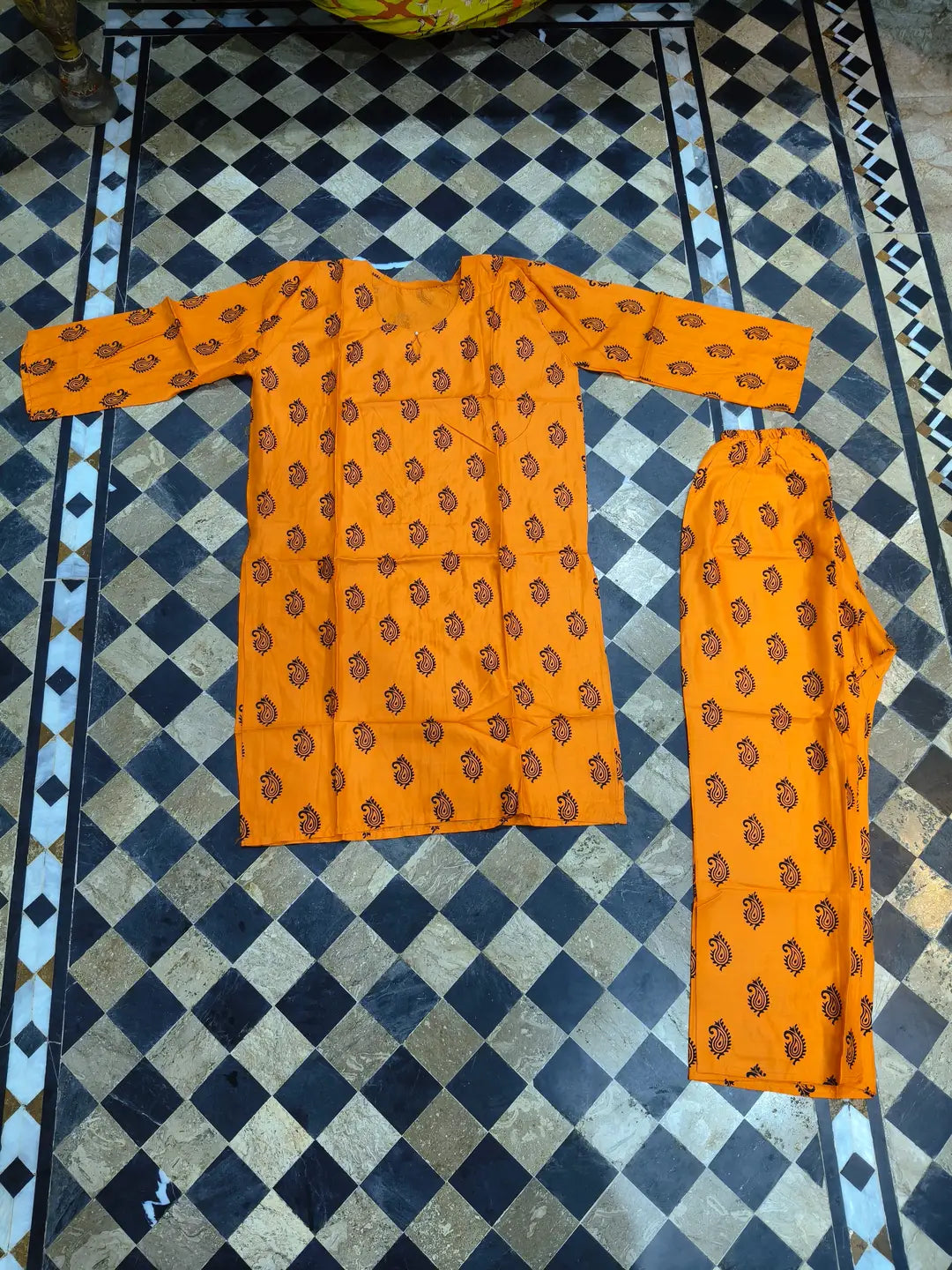 2 Pcs Women's Stitched Printed Shirt And Trouser